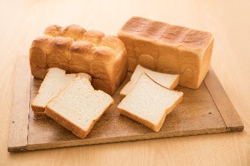 食パン